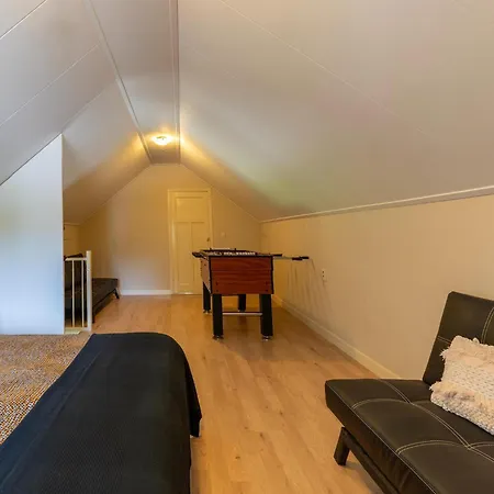 Holiday home Holiday Near The Centre With View Nistelrode
